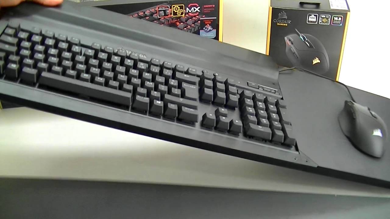 Test du support clavier / souris de salon Corsair Lapdog