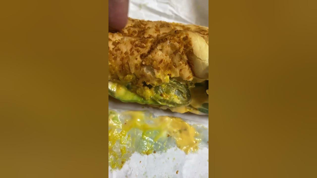 subway-roasted-chicken-bread-garlic-shortvideo-trending