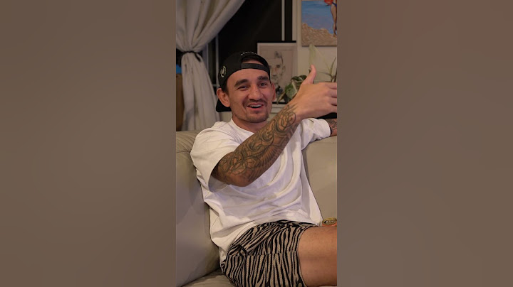 Max Holloway reacts to Tom Aspinall and Sergei Pavlovich intro!