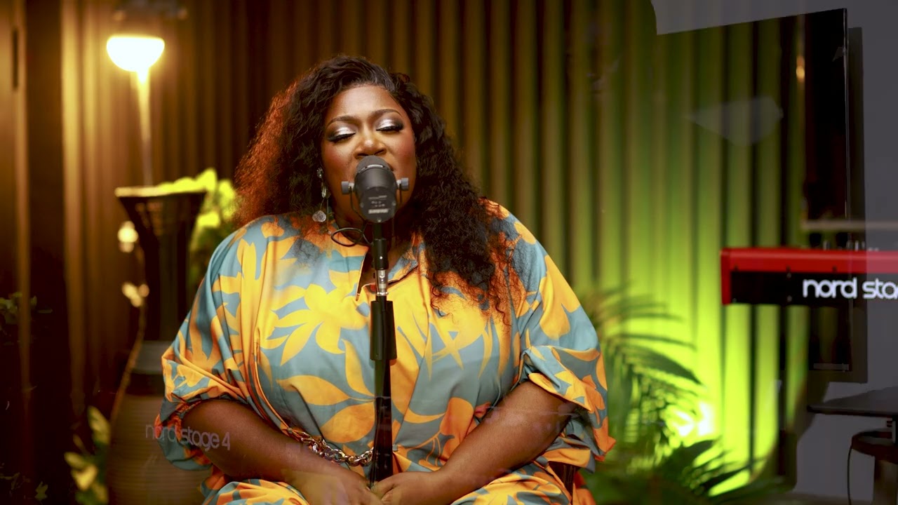 LETICIA NAA - WORSHIP MEDLEY