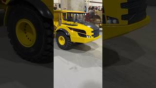 This hydraulic RC dump truck is HUGE