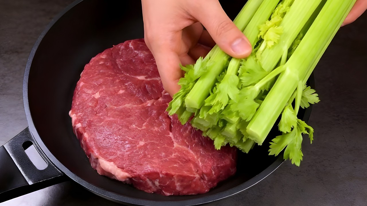 I Made Stir Fried Beef with Celery like Chef