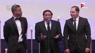 مسخرة عادل امام مع ابنة محمد امام في مهرجان الجونة السينمائي هههه