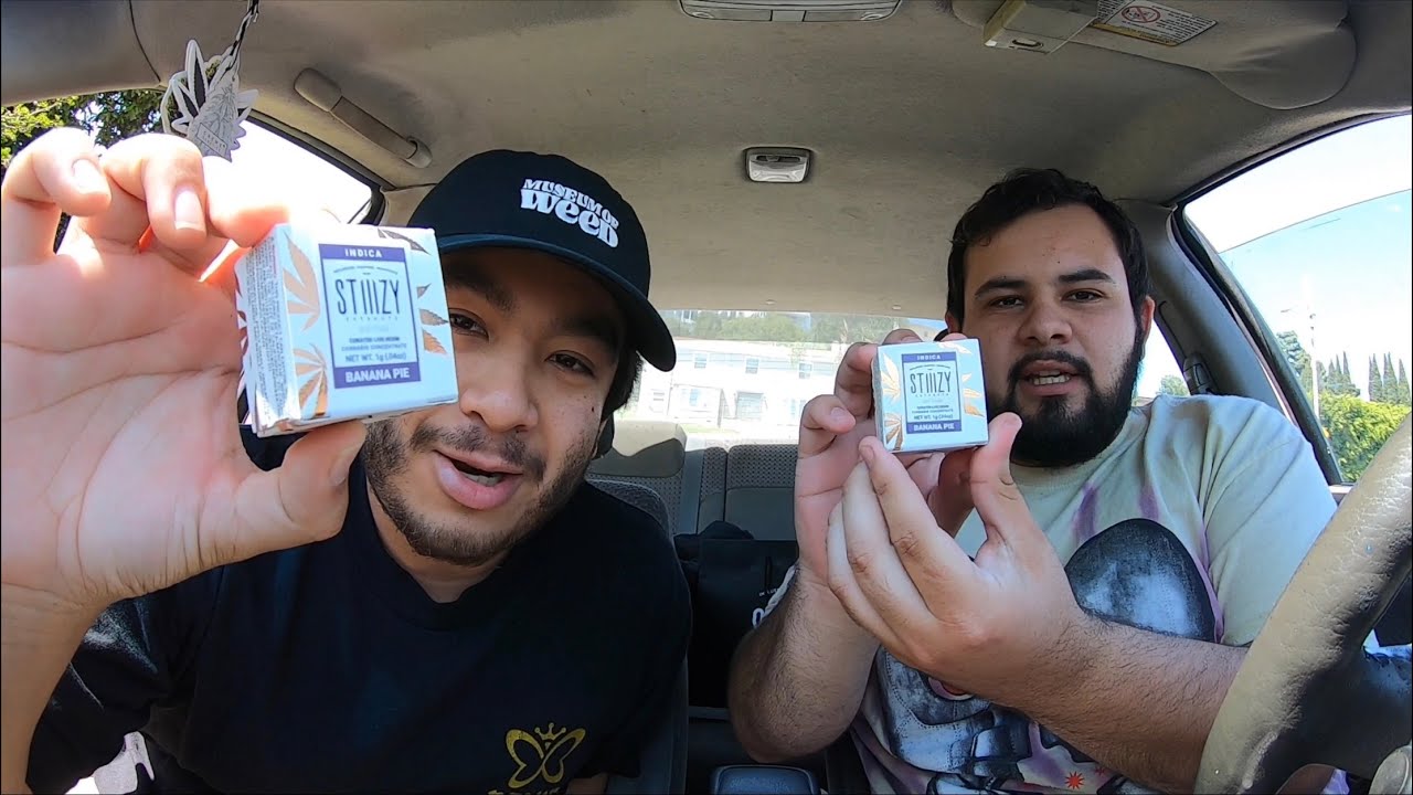 STIIIZY “BANANA PIE” INDICA CURATED LIVE RESIN WAX + PUFFCO REVIEW & REACTION!