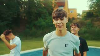 Llini - Sky Hero Vídeo Oficial