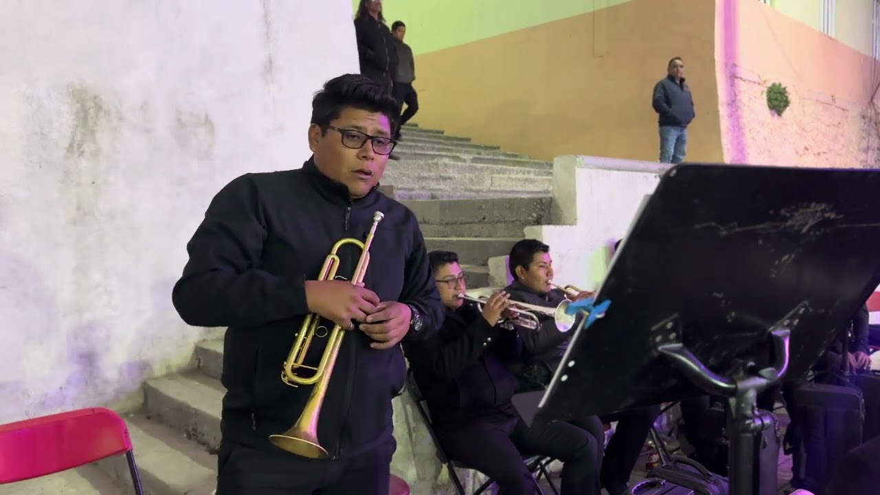 Pasodoble plegaria Taurina sol.Oscar Gabriel Corril Banda sinfónica Fuentes del mtro Juan P. Fuentes
