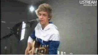 Vídeo de Not Just You (acoustic)