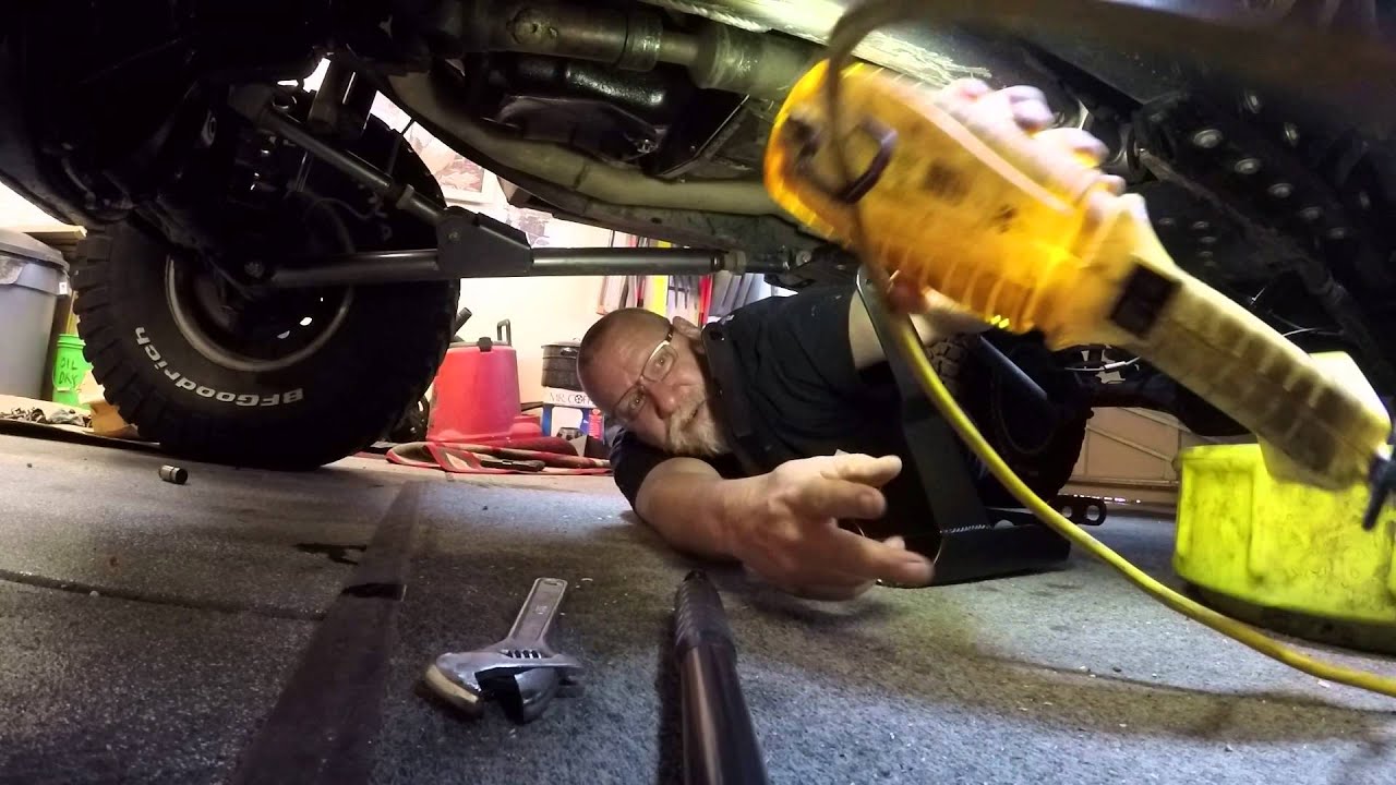 Test fitting the TeraFlex Jeep TJ/LJ 4.0 Oil Pan Skid Plate. YouTube