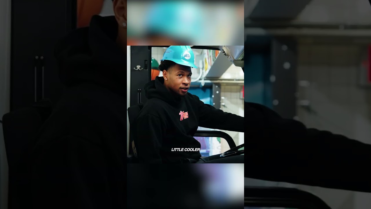 EXPLORE the New York Transit Museum with Egor Dëmin & Joshua Jefferson! #brooklynnets #subway #nba