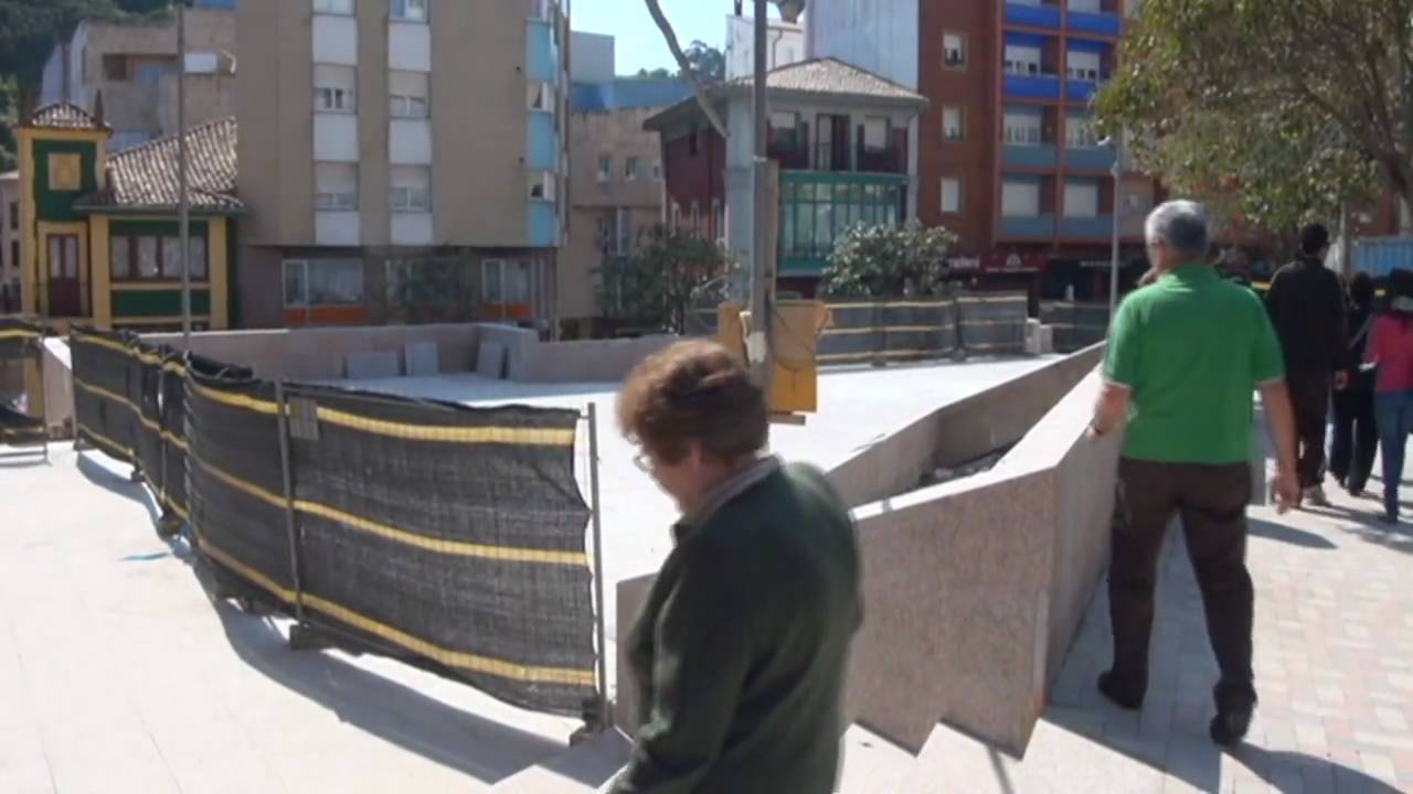 CRÓNICA Candás la nueva plaza de la Baragaña