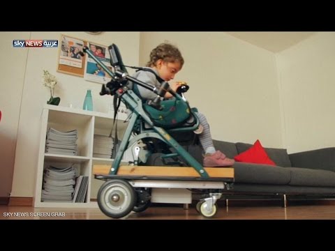 كرسي متحرك ذكي لخدمة الأطفال ذوي الإعاقة