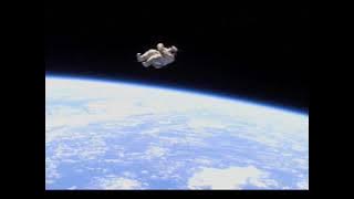 Helloween - Space Oddity (David Bowie cover) - (traduzione)