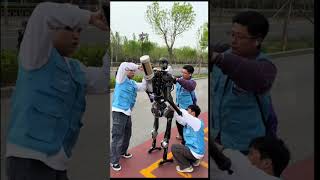 Humanoid robot marathon midway supply