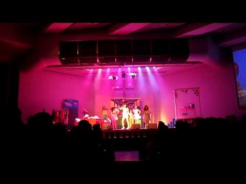 2012 JD舞團聖誕節大戲"愛~這傢伙真了不起"之芭比娃娃舞群