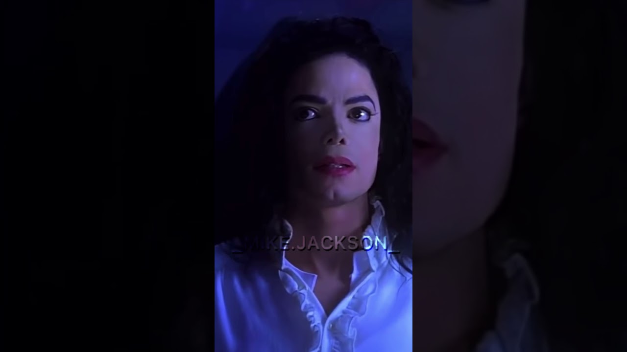 在 YouTube 上觀看「Michael Jackson ghosts MV | Somebody's watching me edit」 在 YouTube 上觀看「Michael Jackson ghosts MV | Somebody's watching me edit」