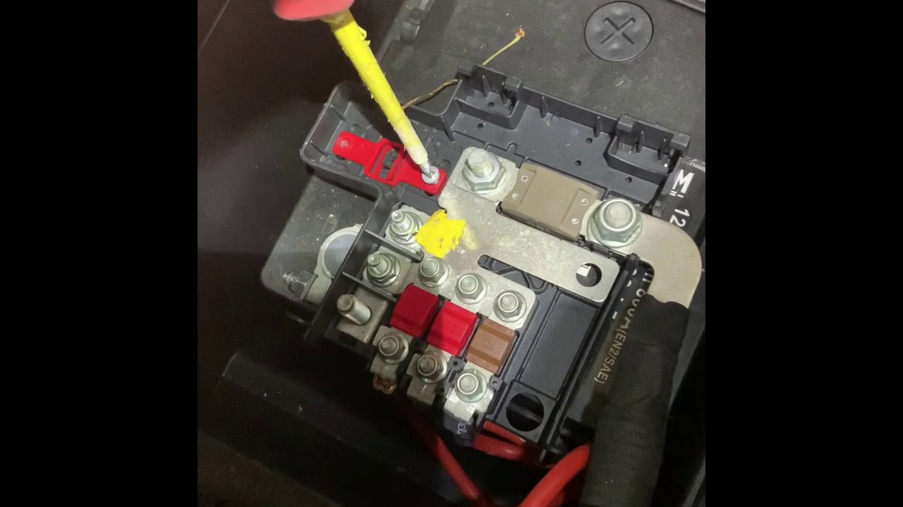 New How to change a battery on a fiat Ducato