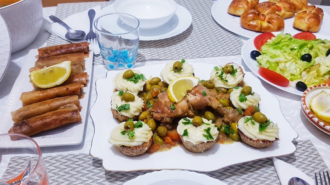 مائدة افطار اليوم التاسع🌙🌙 طاجين الزيتون وحاجة لسهرة