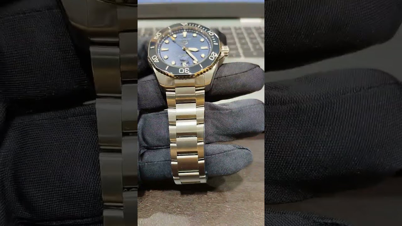 TAG Heuer Aquaracer Caliber-5  43mm Dail 300 Metre Water RESISTANT CERAMICS Basil 