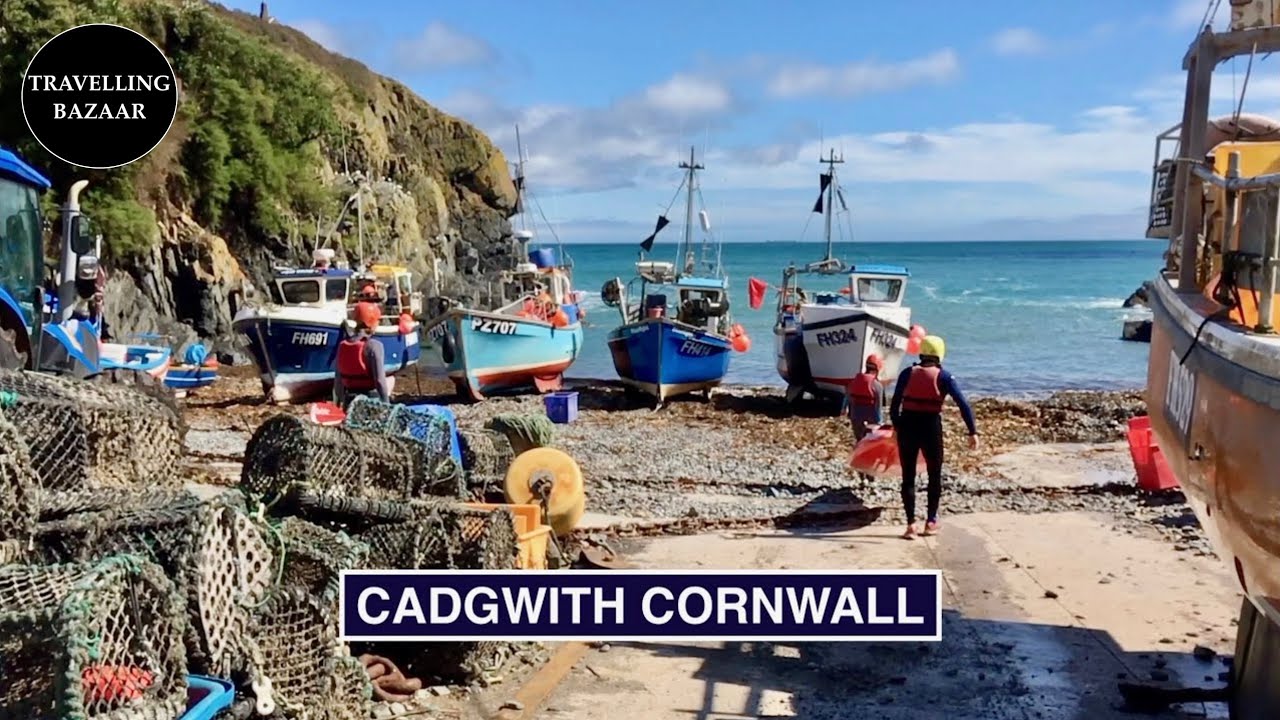 🌎 Cadgwith | Picturesque Fishing Village in Cornwall | UK
