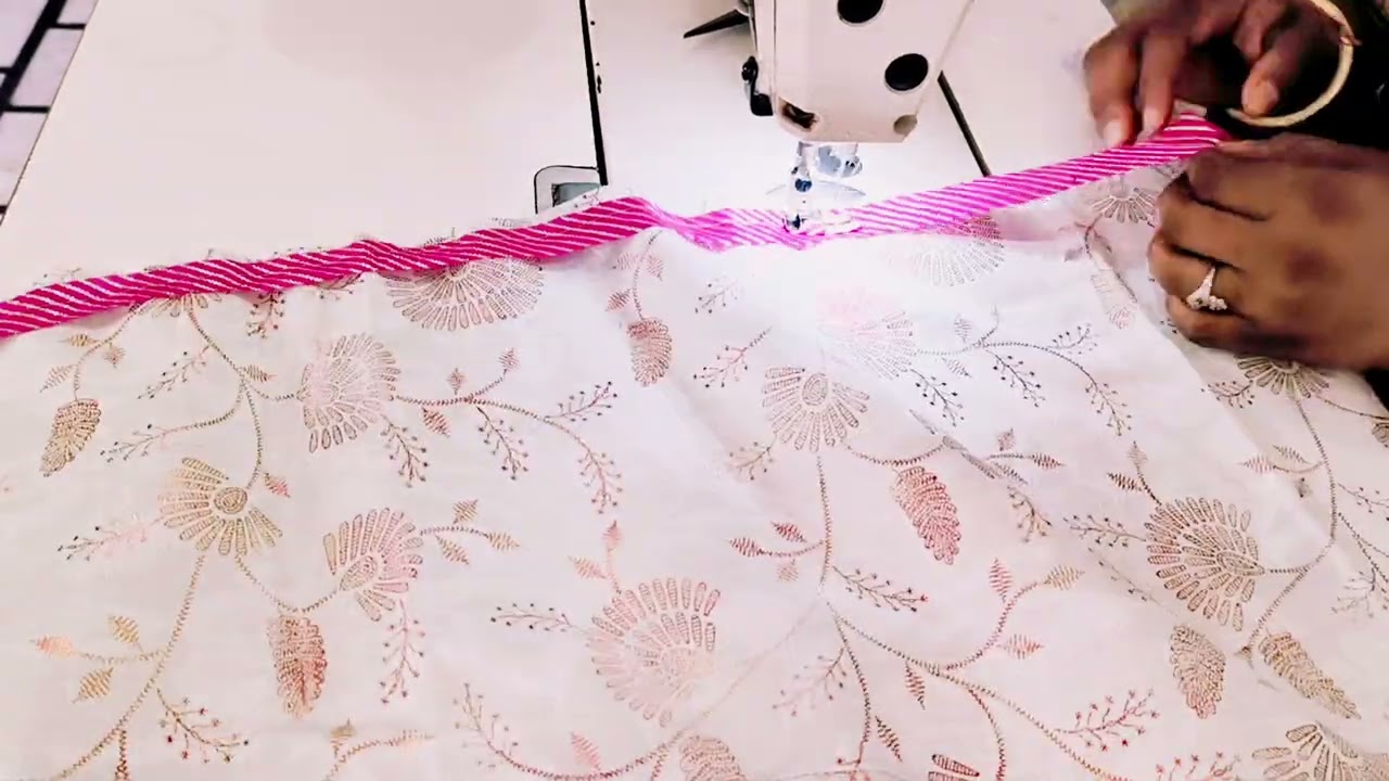  लहंगे की कलियों में पाइपिंग लगाकर सुंदर घेर वाला लहंगा बनाया 🧵🪡✂️