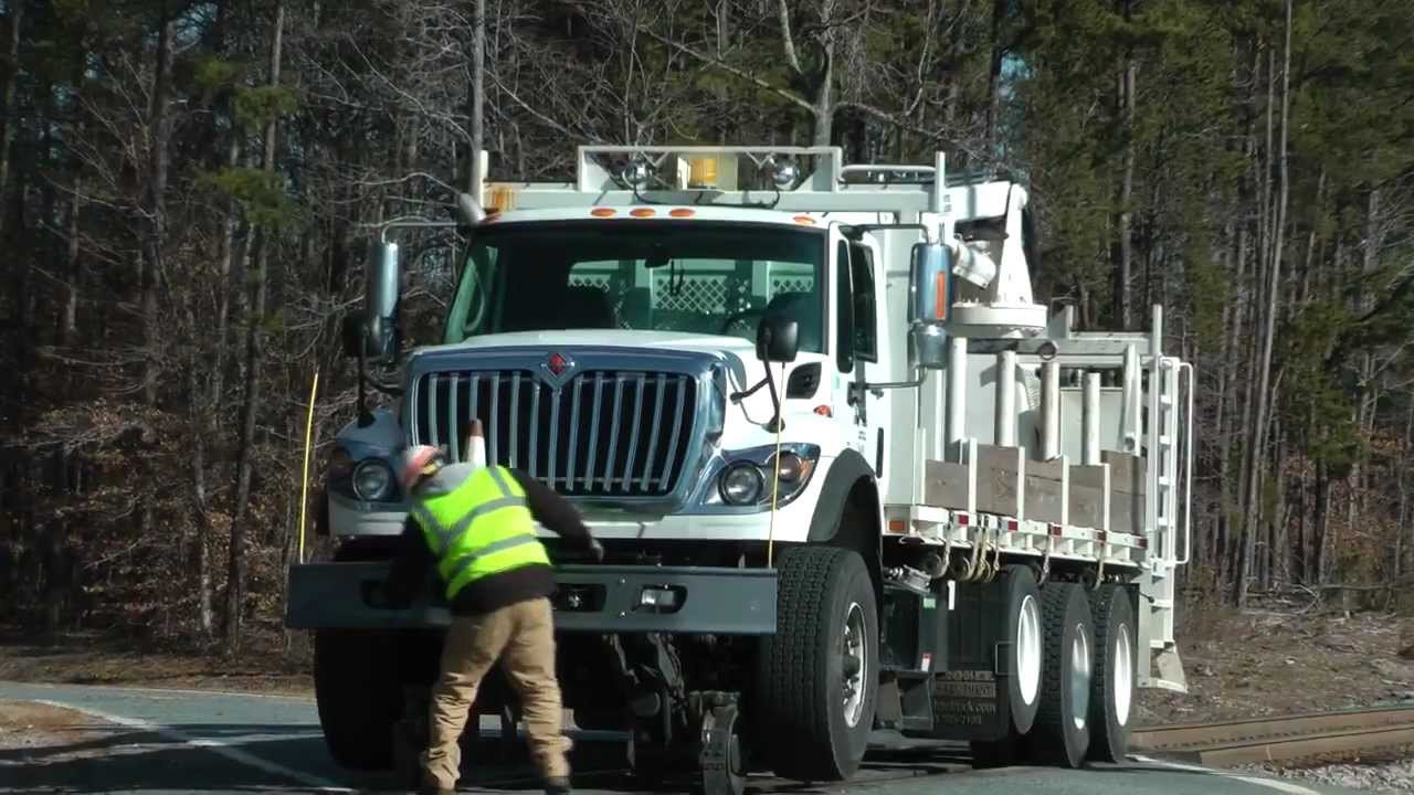 Norfolk Southern MOW HyRail Material Truck YouTube