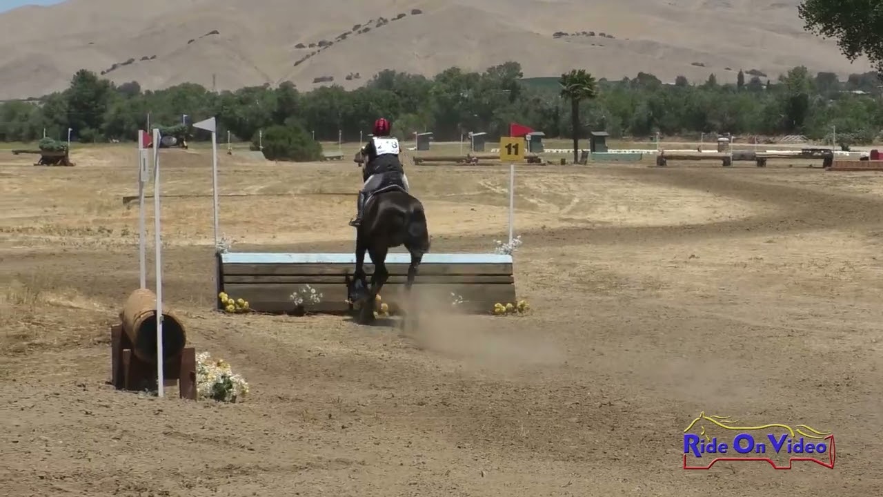 248XC Lindsey Smith on Fleeceworks Sprout Open Beginner Novice Cross  Country Twin Rivers July 2022