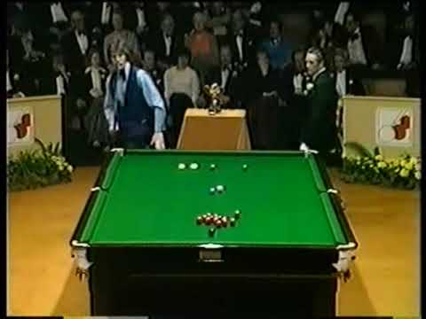 1977 - Alex Higgins wins the B&H Masters - Part 1 of 2