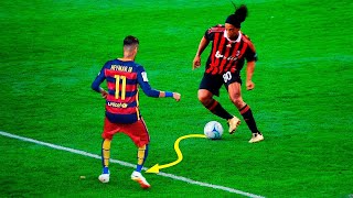 Ronaldinho mostrou a Neymar como O MELHOR DO MUNDO FAZ