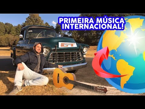 VIAJAMOS para o MÉXICO e fizemos uma MÚSICA com os TWEETS da galera!