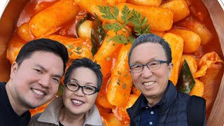 Tteokbokki and Talk: A Korean American Mom & Son Conversation by The Sushi Guy (photogami) 1,424 views 8 months ago 1 minute, 55 seconds