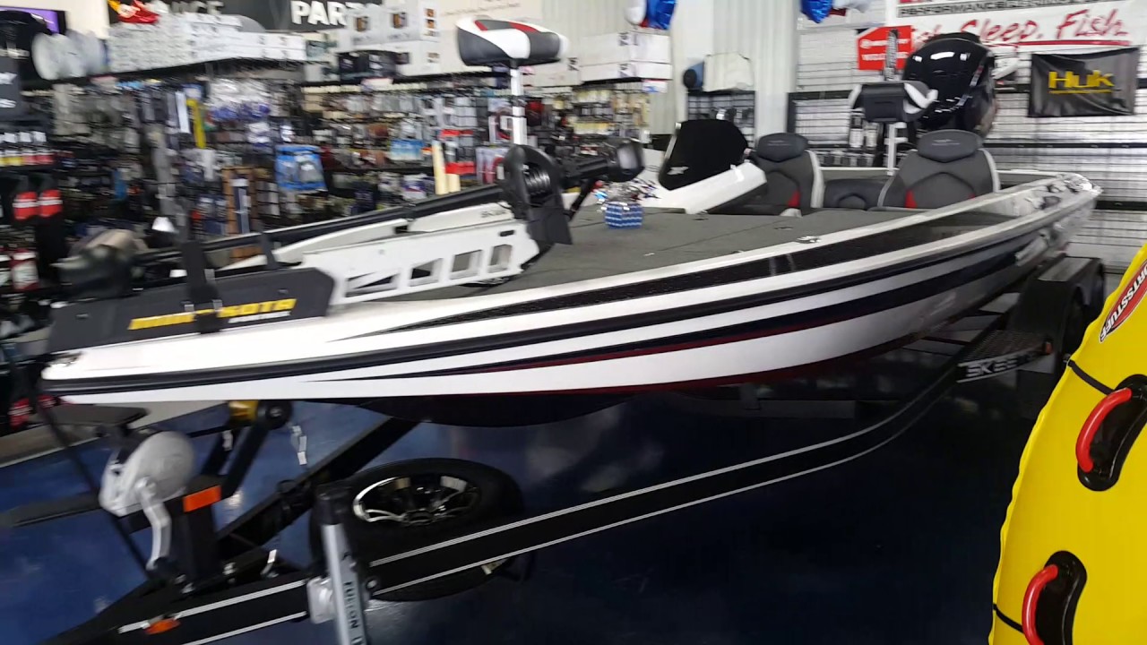 2017 Skeeter ZX 250 - YouTube