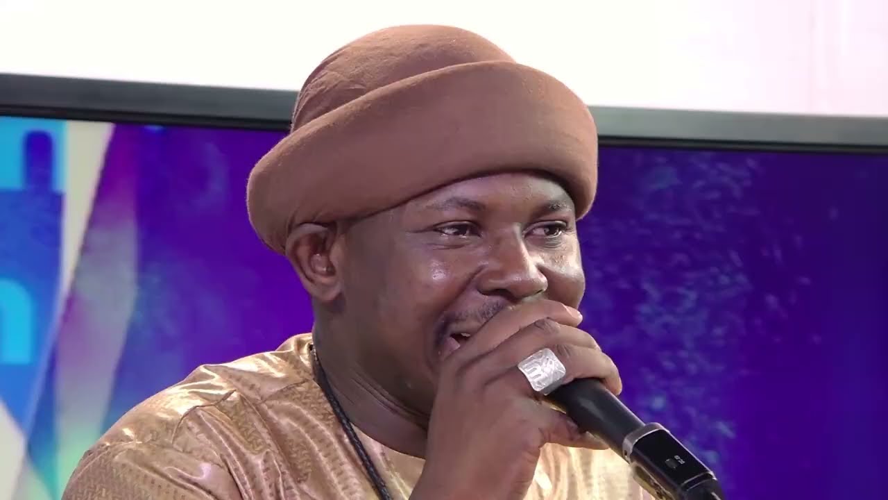 ⁣Zikiri Balamine SANGARE pétri de talent, qui sait combiner les tonalités avec sa voix magnifique 😍.