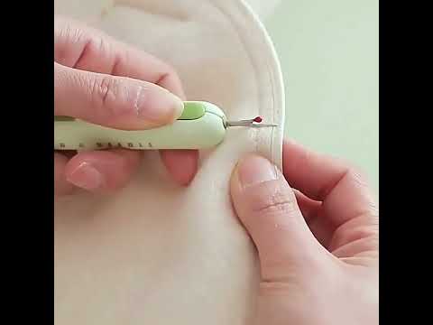 Універсальний розпорювач швів із нитковдівачем SewingTool 2 в 1, бежевий, видео 1