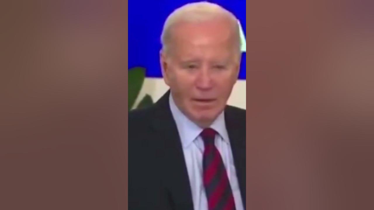 Joe Biden FREEZES after Super Tuesday victory… 😳