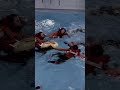 Challenges & Teamgeist 🚁🌊 Unsere angehenden Notfallsanitäter*innen testen ihre Grenzen #shorts