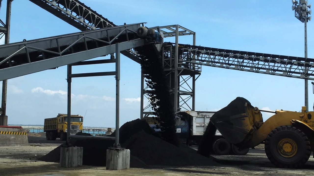 Ashross RUMig - Descarga tolva de FFCC - YouTube