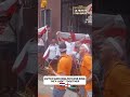 Incredible moment from England and Netherlands fans ❤️ 🏴󠁧󠁢󠁥󠁮󠁧󠁿 🇳🇱