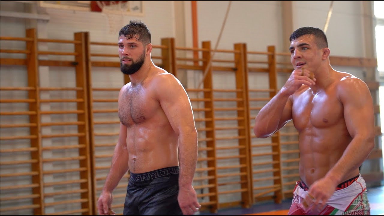 Tatán készül a világkvalifikációra kötöttfogású válogatottunk