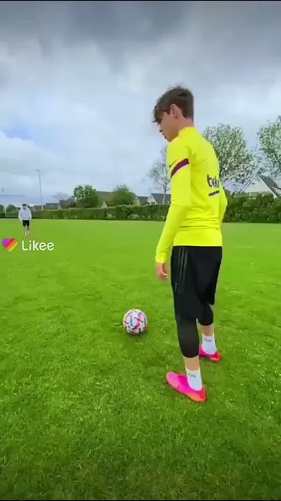 مهارة كرة قدم سهلة ممكن تسويها