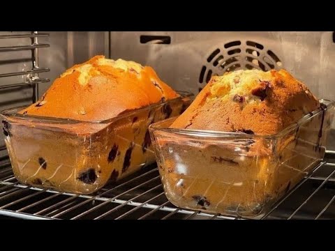Вы будете делать этот кекс каждый день! С изюмом пирог который тает во рту! Просто и очень вкусно!