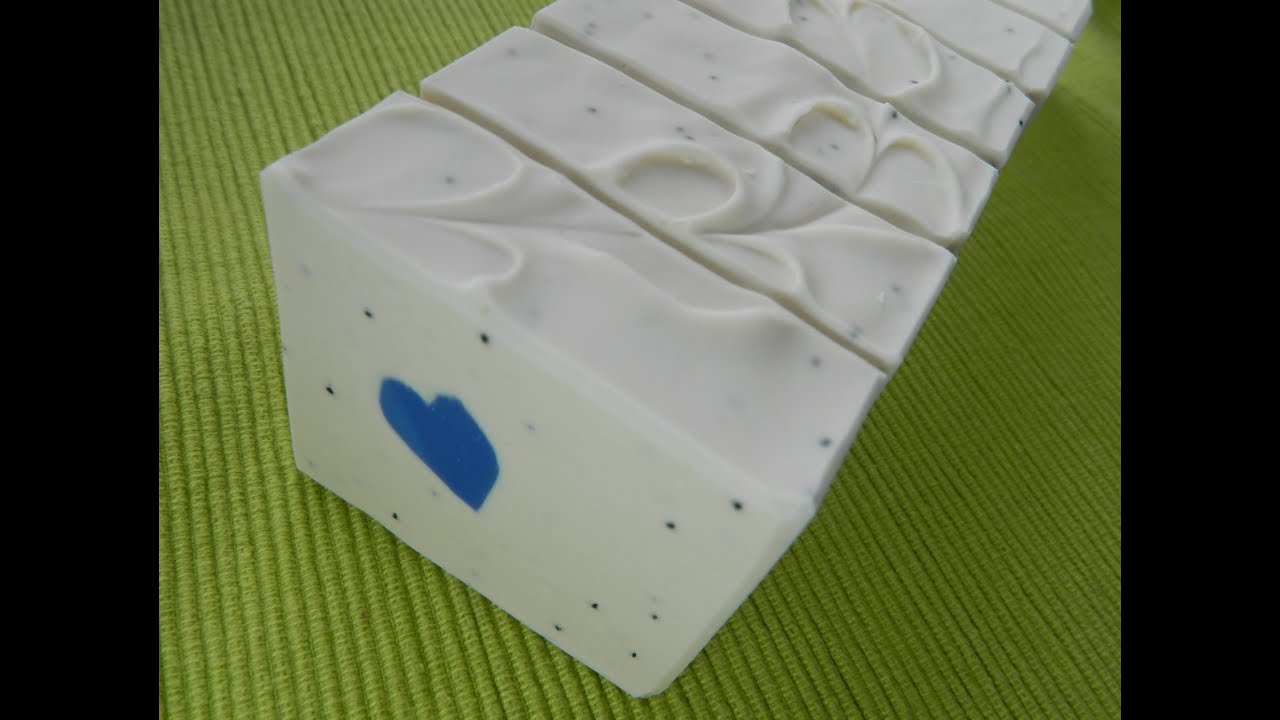 Soap for Heroes making of @claressoaps