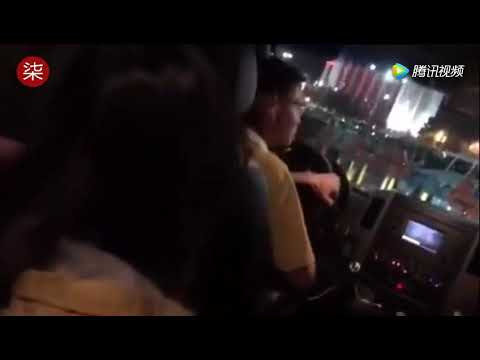 中国游客目睹赌城枪击案 沉着驾车离开