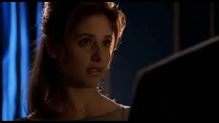 Sarah Michelle gellar (WANTS TO FUCK YOU)