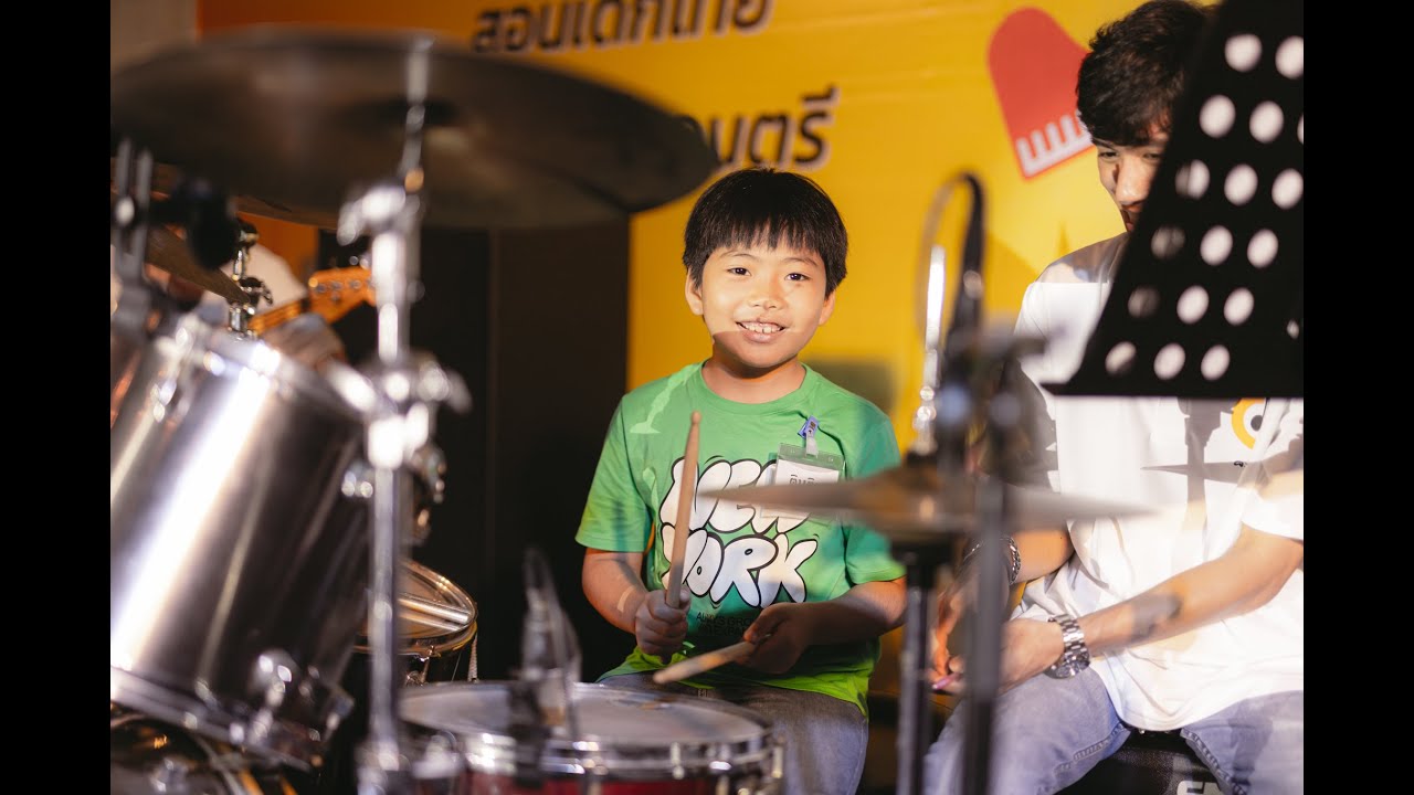 We will rock you Drums ตินติน YouTube