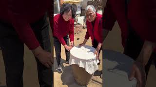 【八零徐姥姥】今天中午麵條第一了,東北開始下大醬啦(2)#搞笑 #家庭菜 #food #美食做法 #shorts