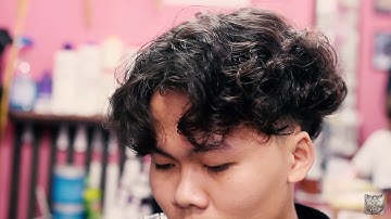 Kiểu tóc xoăn 5/5 đẹp như Công phượng tại TƯỜNG BARBER.