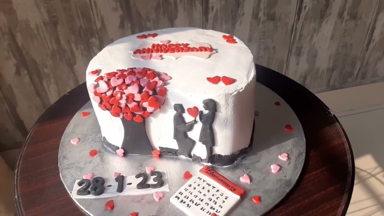 The Best Whipped Cream Tips for Your Cakes | Couple Cake