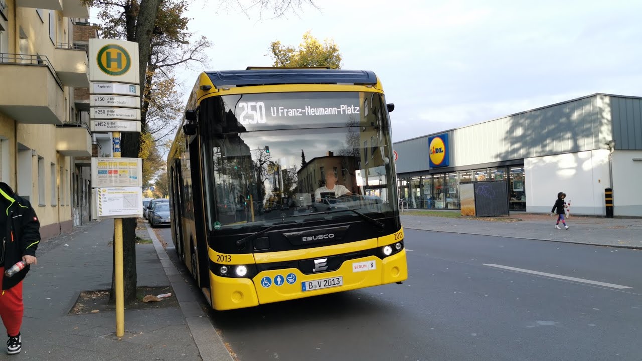 Busmitfahrt im Ebusco EE 22 von Pankow bis Papierstraße auf der Linie 250