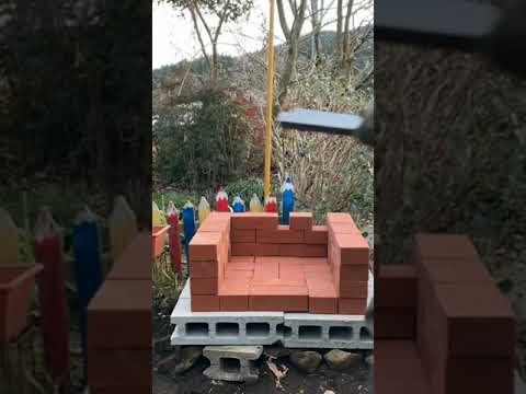 Video: Oven jalanan buatan sendiri. Oven-anglo-smokehouse luar ruangan terbuat dari batu bata