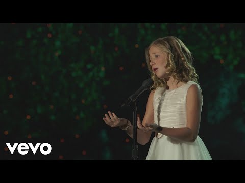 Видео: Jackie Evancho - All I Ask Of You (from Dream With Me In Concert)